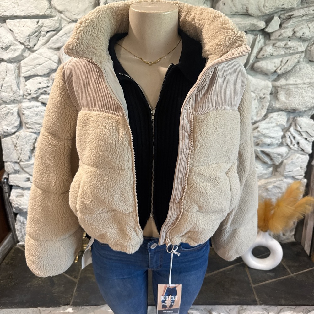 Love Tree Cream Teddy Jacket